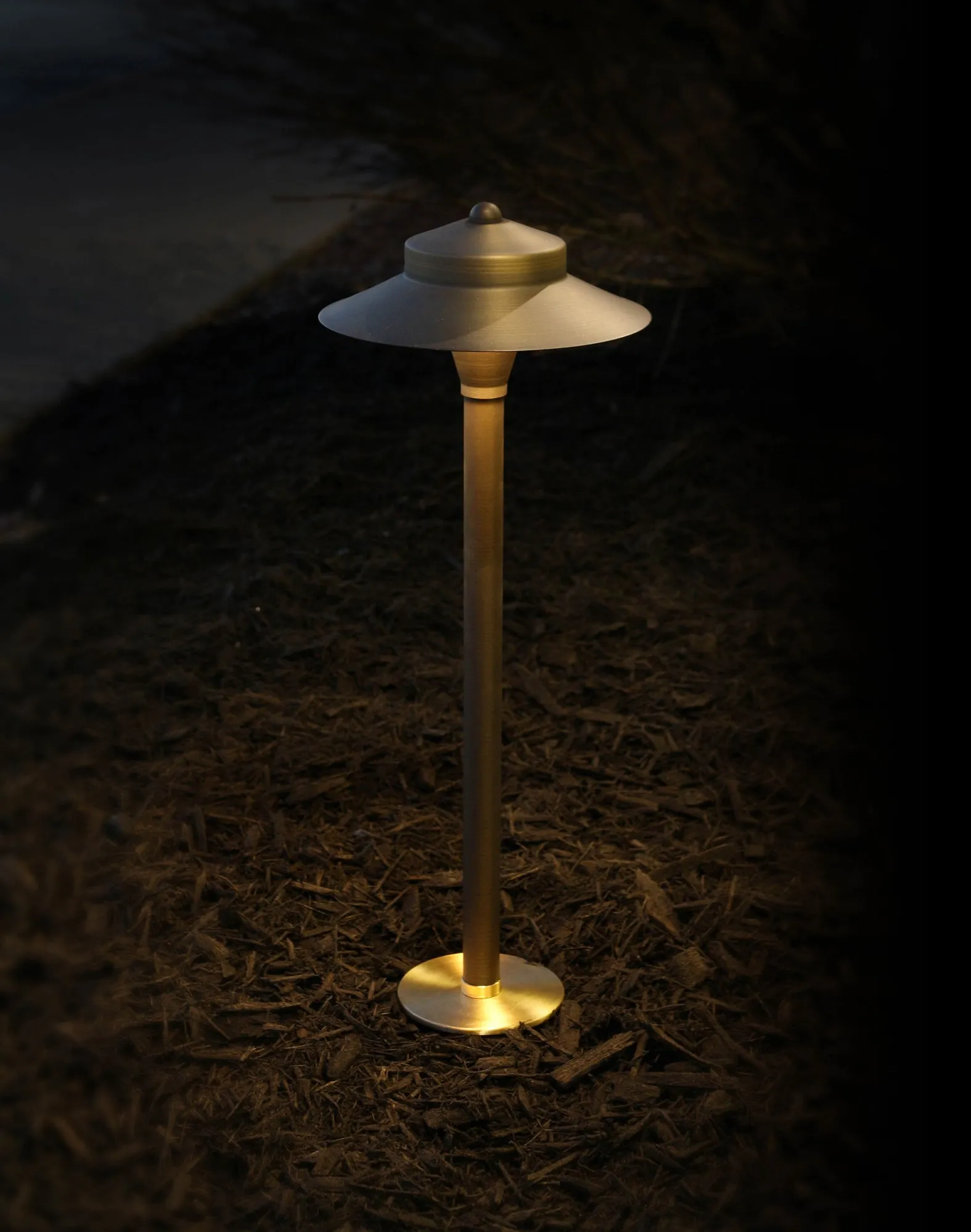 Adjustable White LED Path Light - Shade 5