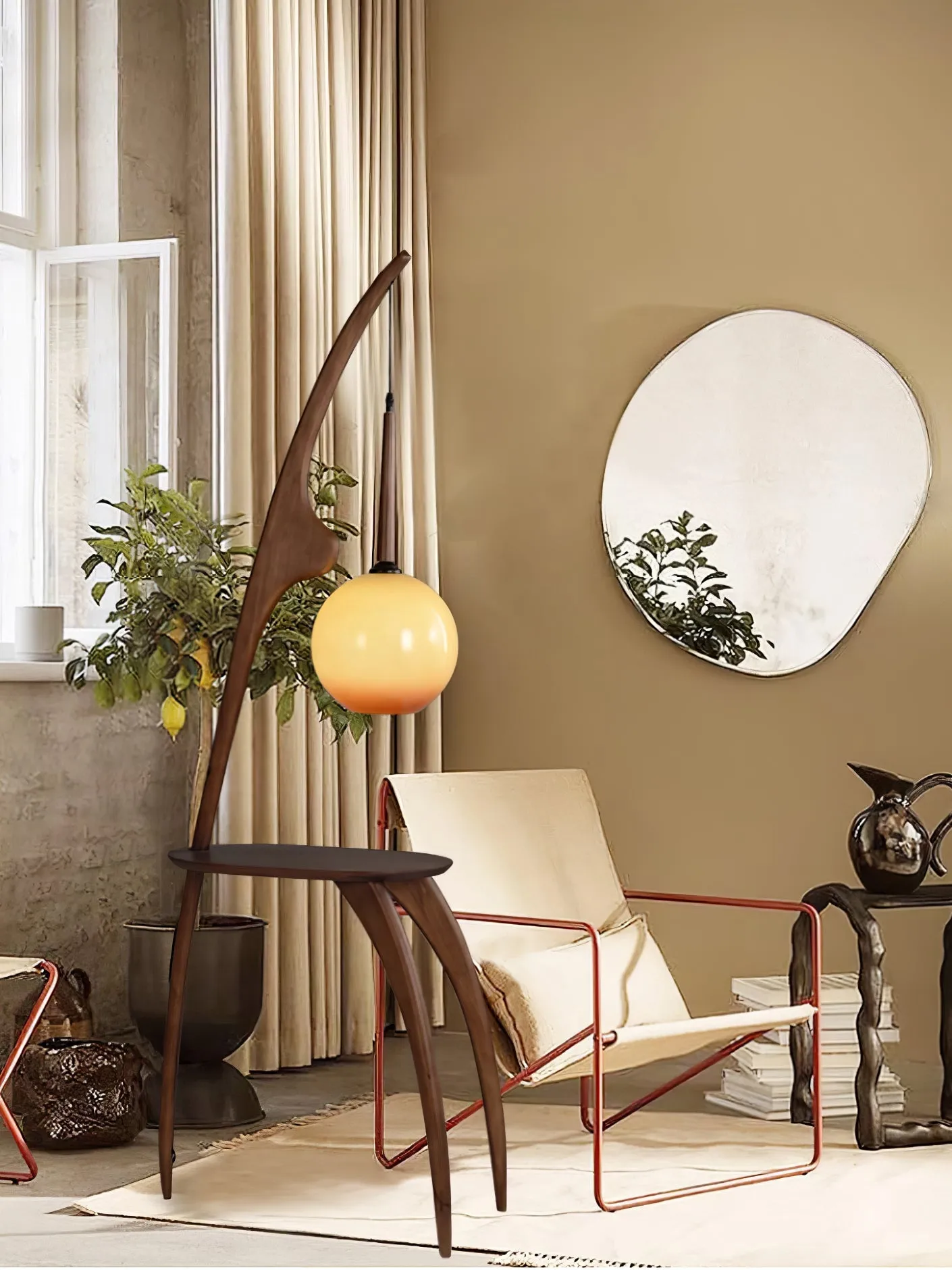 Curved Mantis Arm Floor Lamp