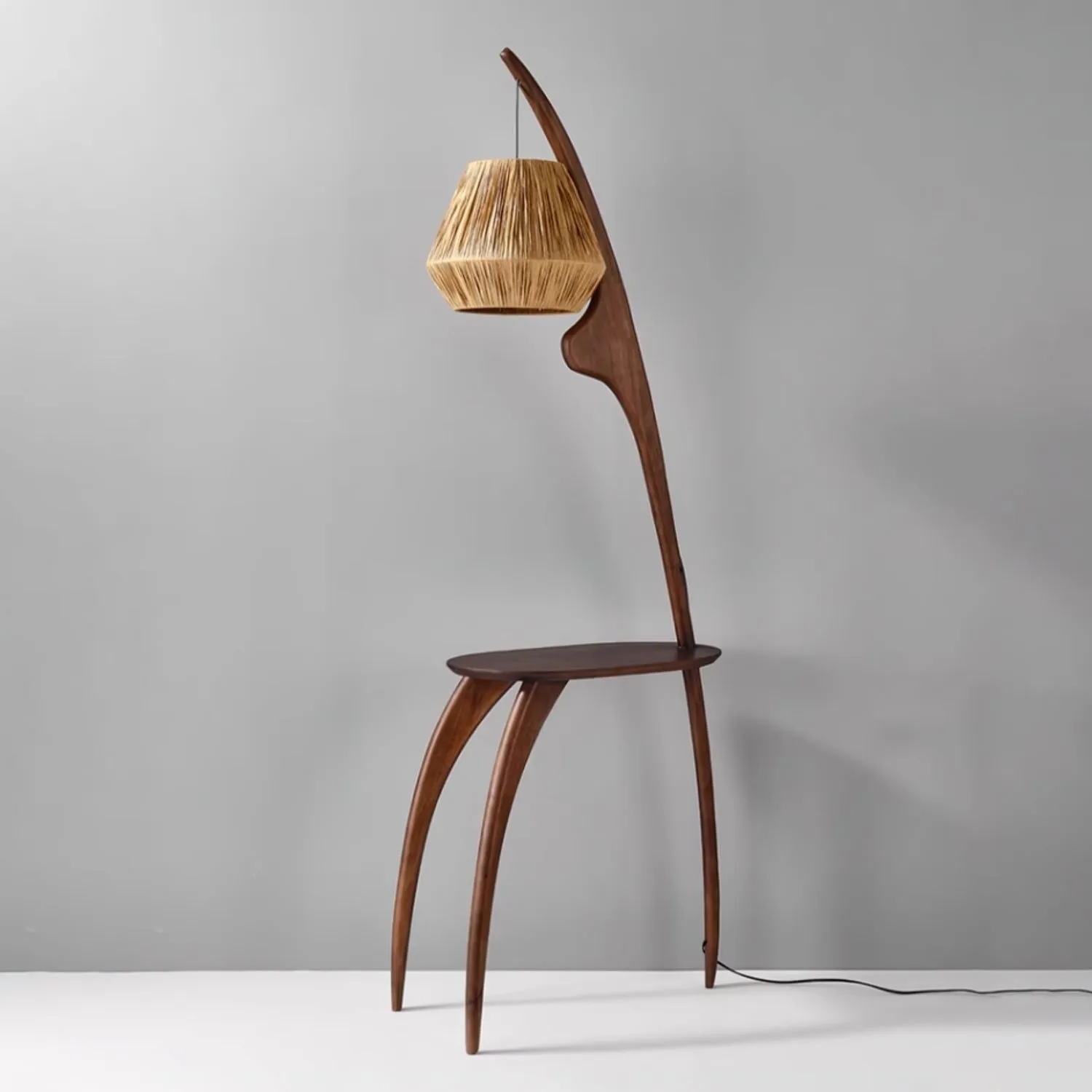 Curved Mantis Arm Floor Lamp