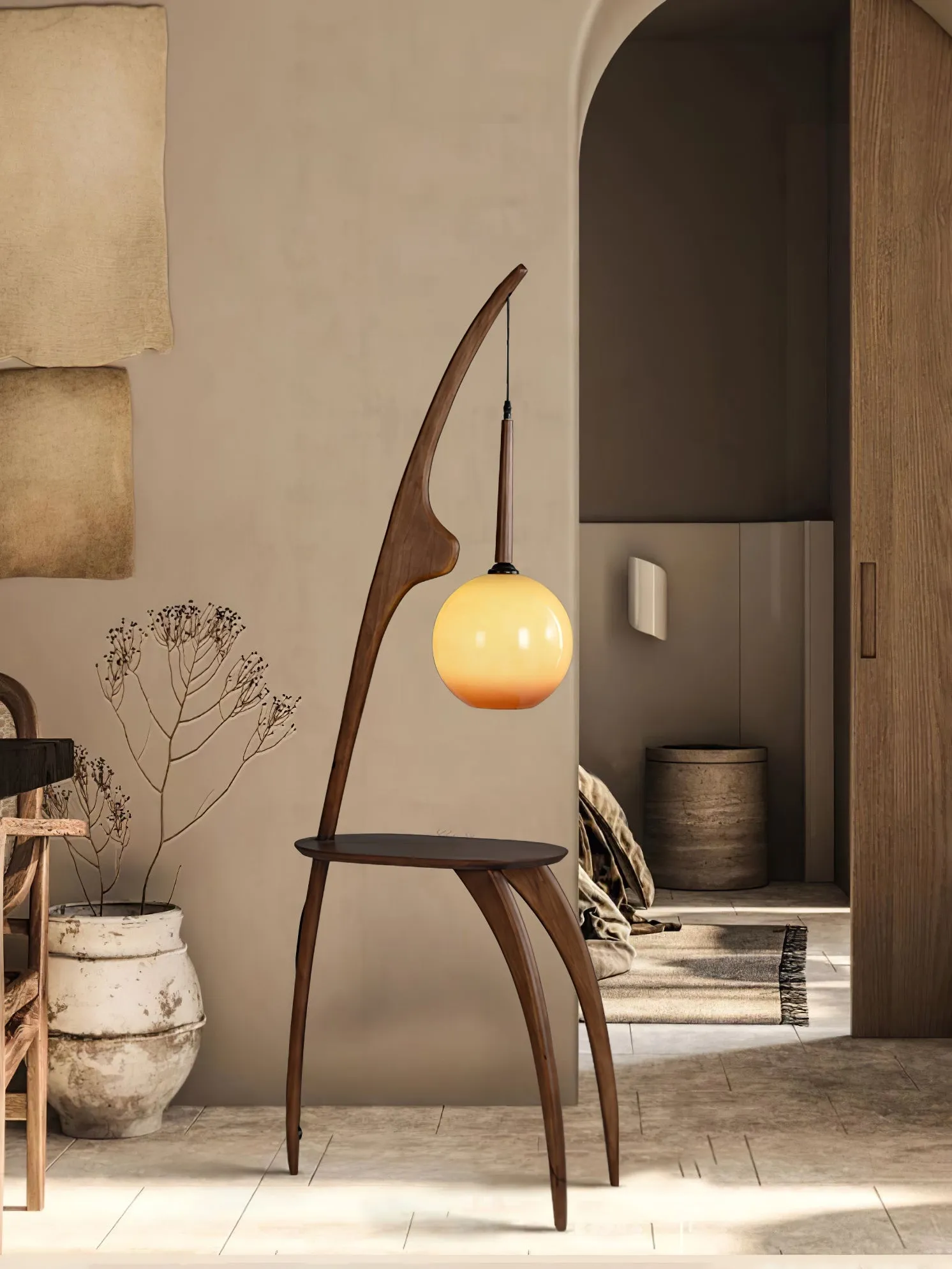 Curved Mantis Arm Floor Lamp