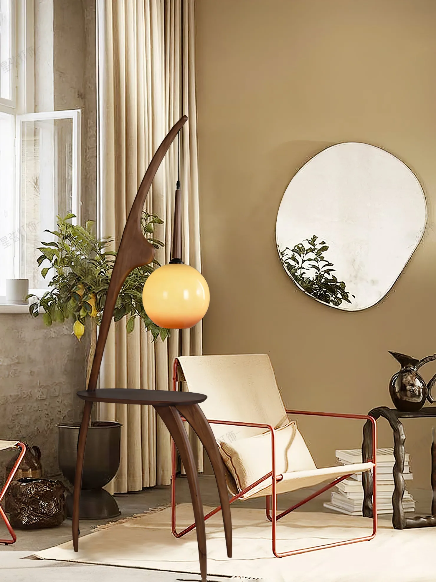 Curved Mantis Arm Floor Lamp