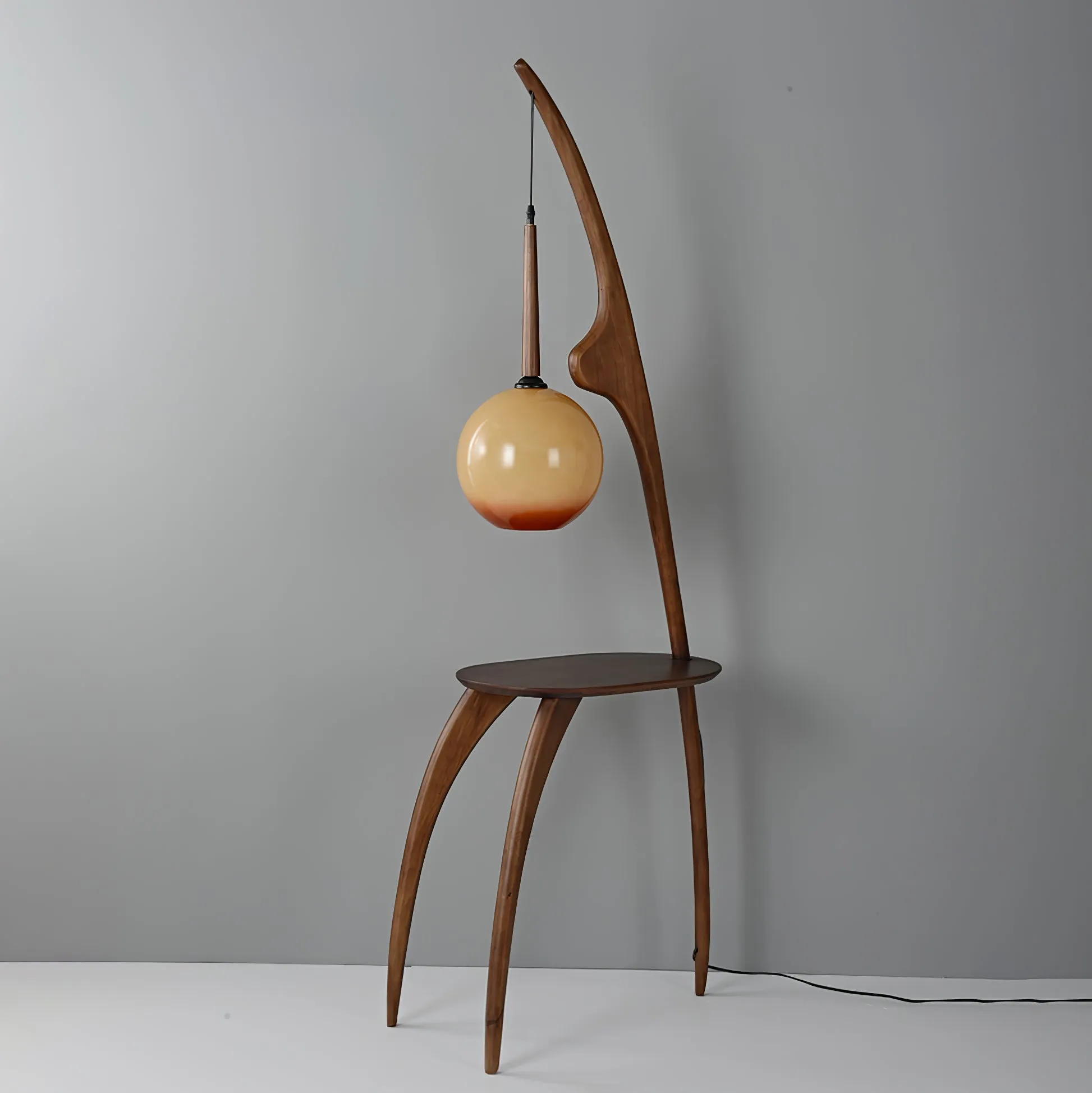 Curved Mantis Arm Floor Lamp