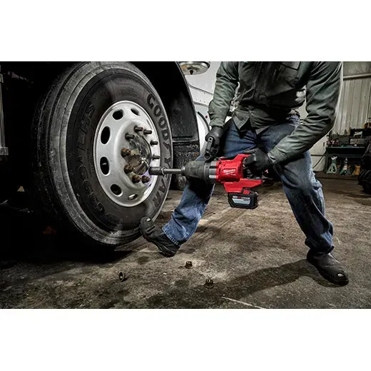 Impact Wrench - Milwaukee M18 FUEL™ 1" D-Handle Ext. Anvil High Torque Impact Wrench w/ ONE-KEY™, 2869-20