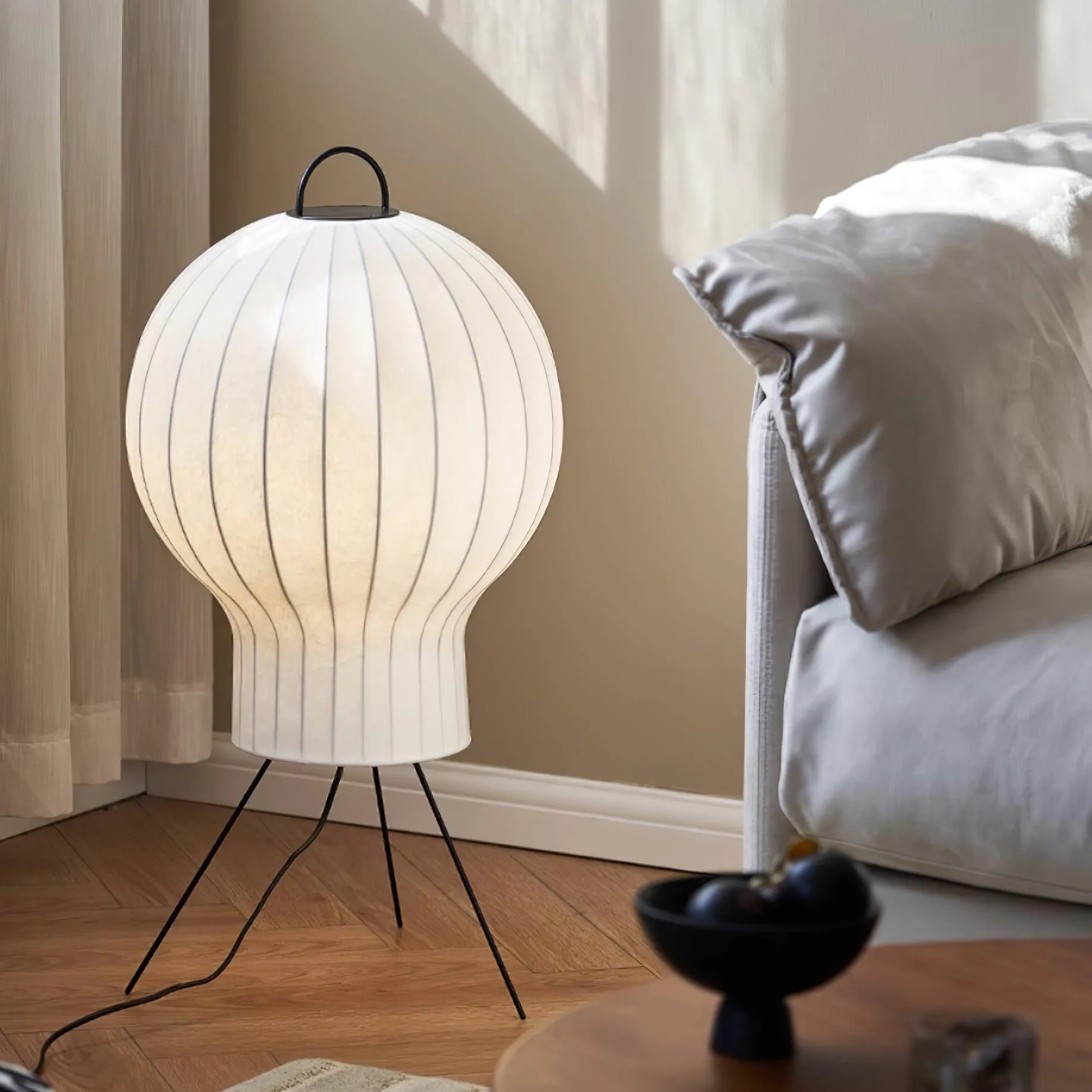 Jellyfish Silk Floor Lamp