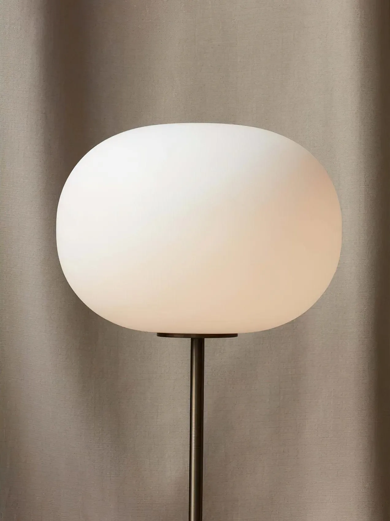 Jwda Floor Lamp