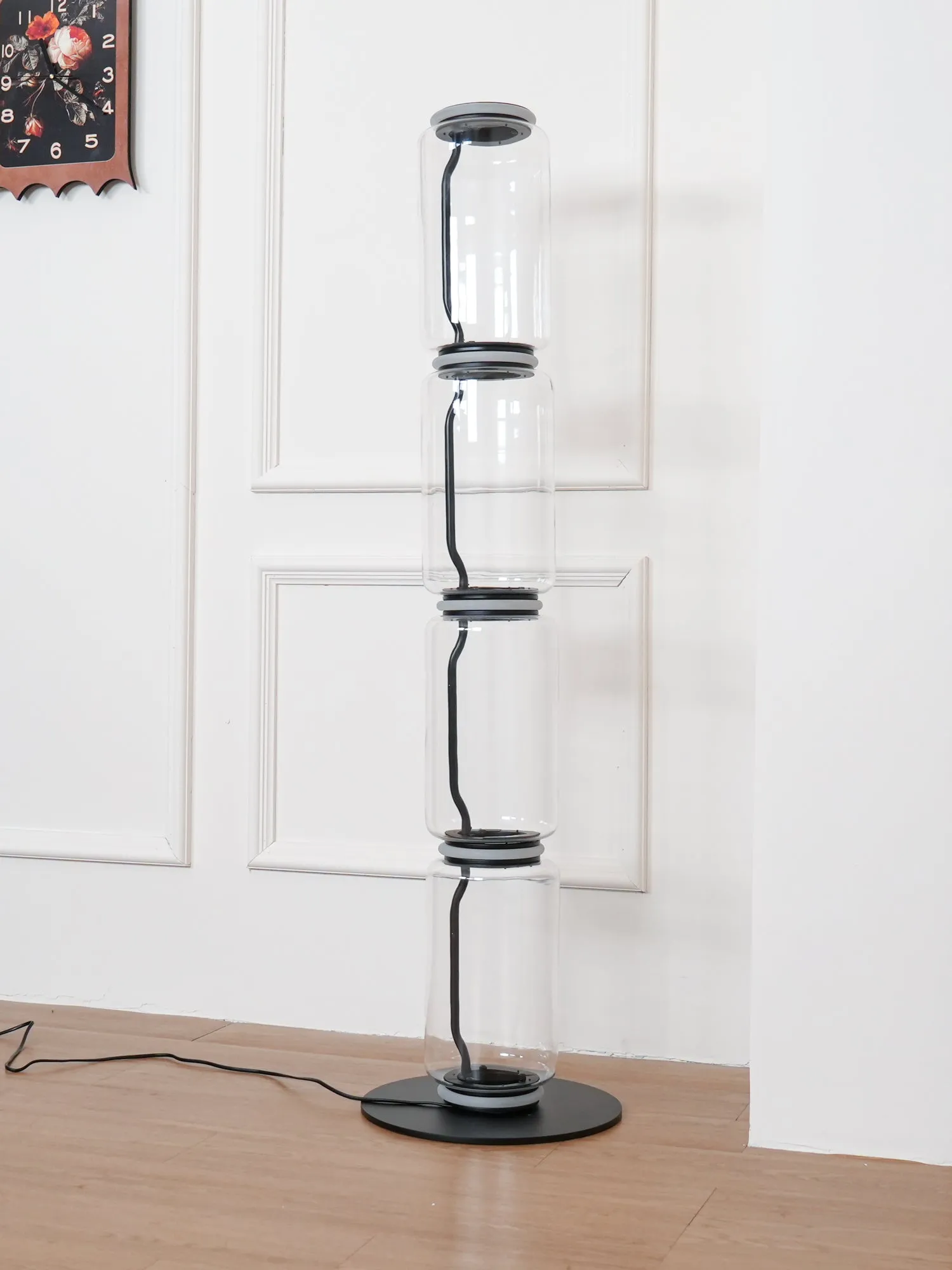 Konstantin Glass Floor Lamp