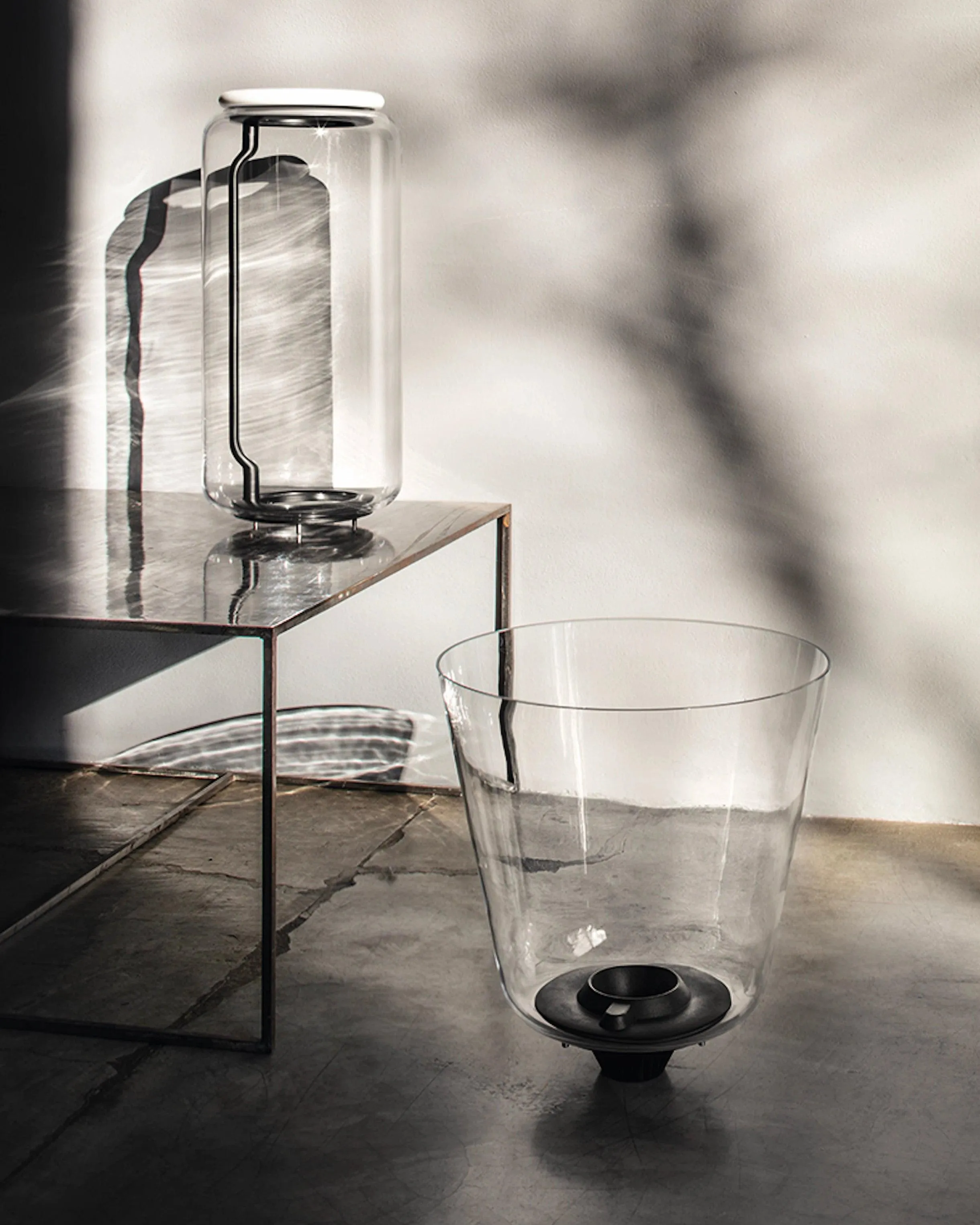 Konstantin Glass Floor Lamp