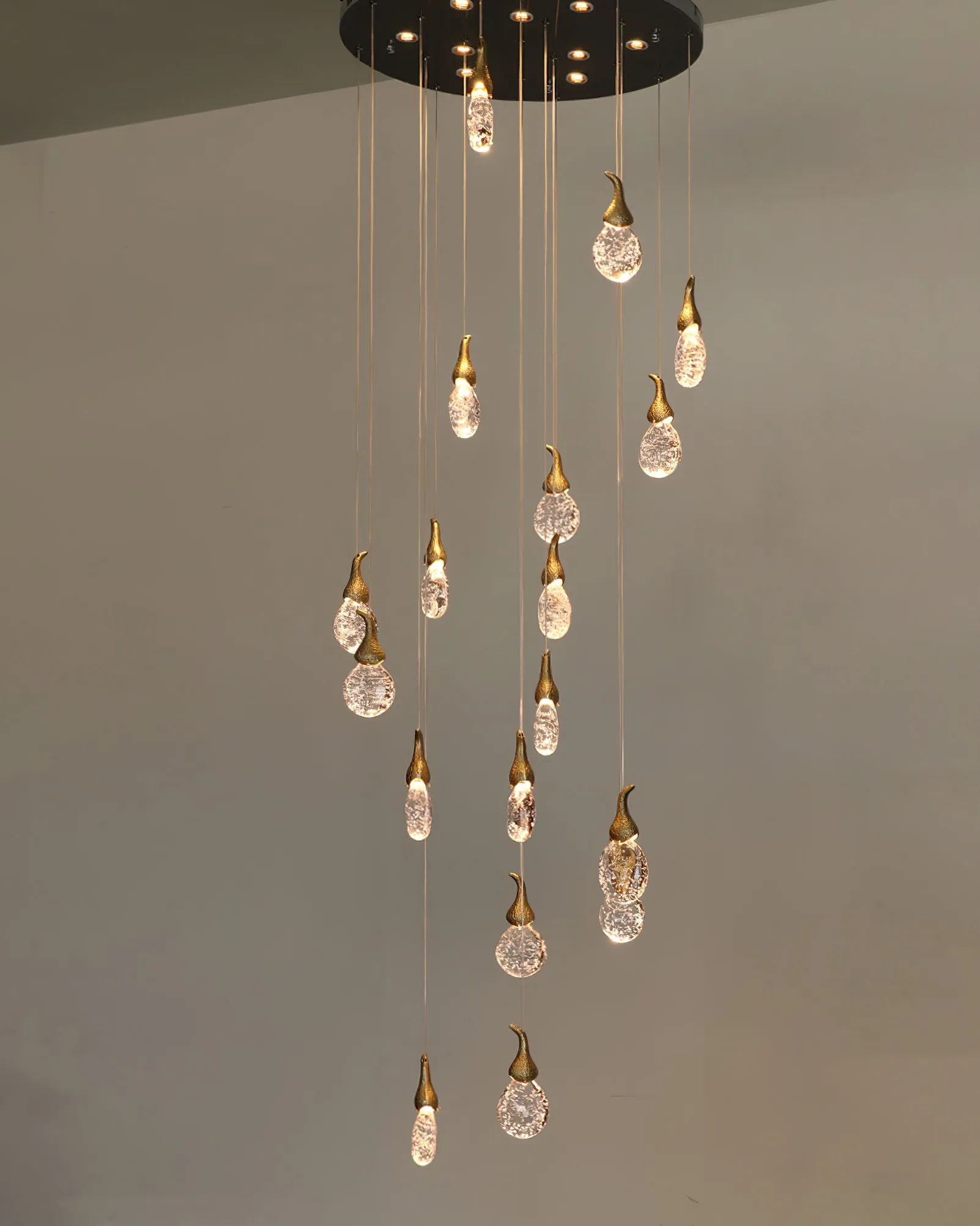 Leo Bubble Chandelier