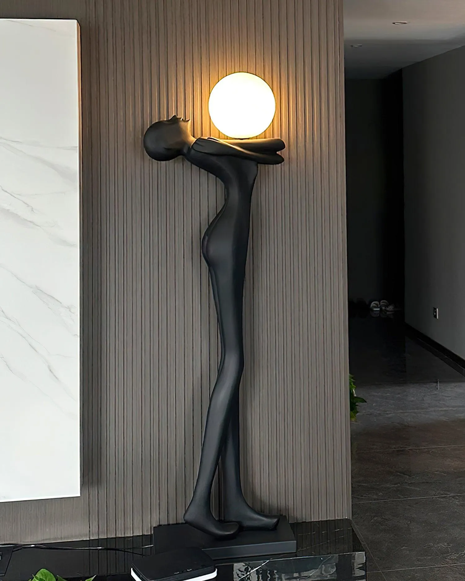 Moca Sculpture Floor Lamp