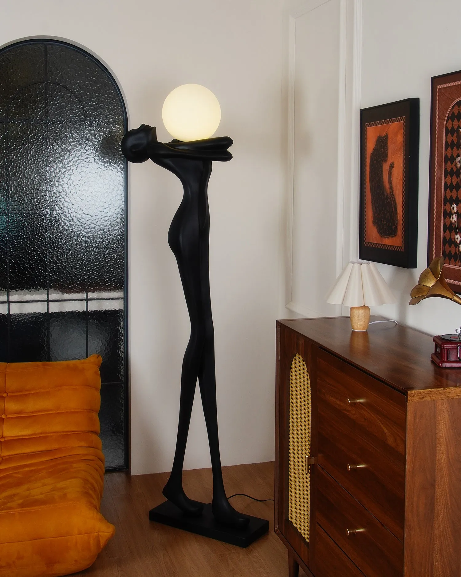 Moca Sculpture Floor Lamp