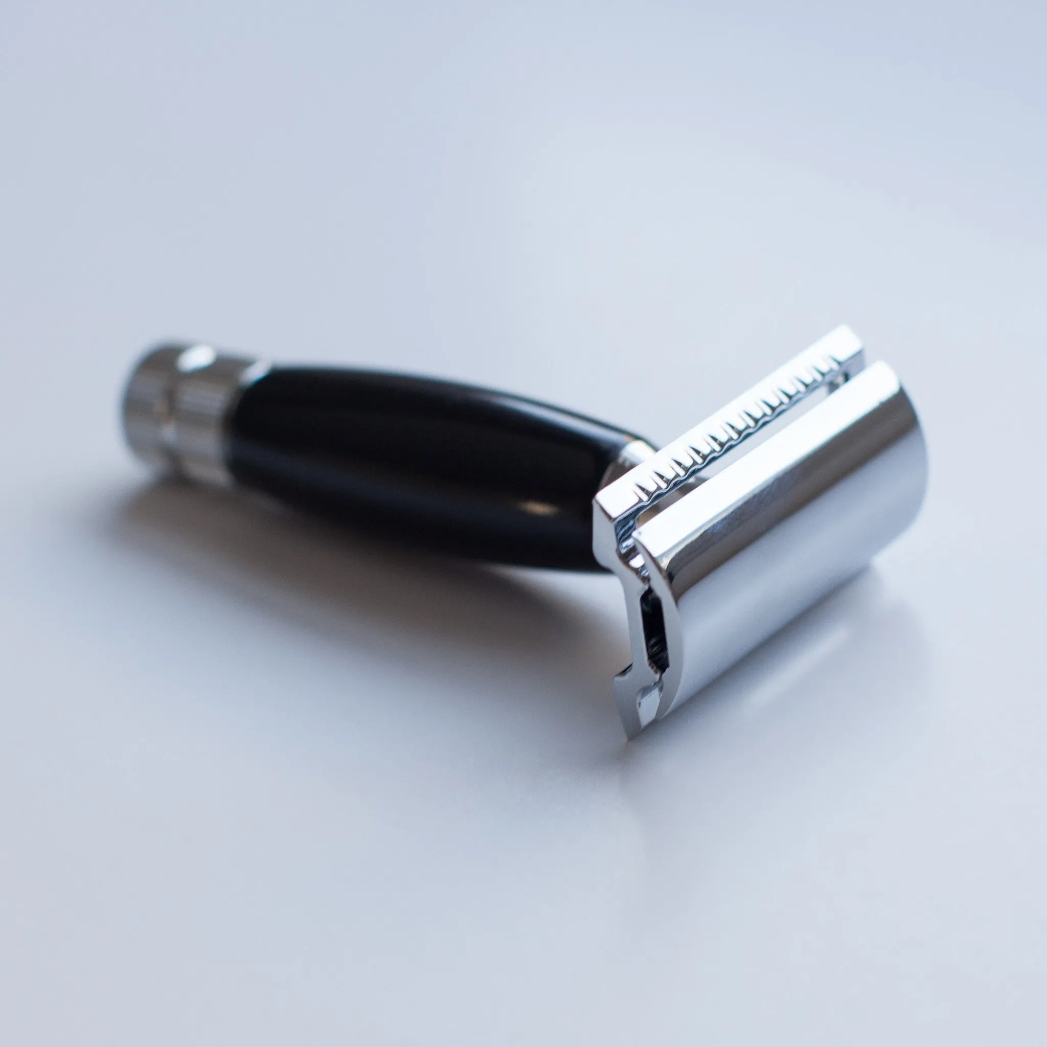 New York Shaving Co. Safety Razor - Black/Chrome